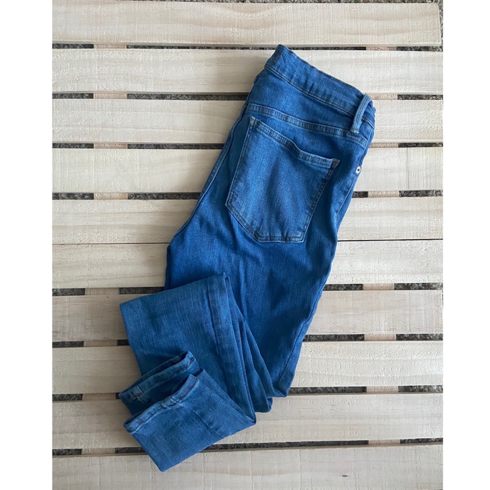 Free People High Rise light wash Jean - Picture 2 of 4